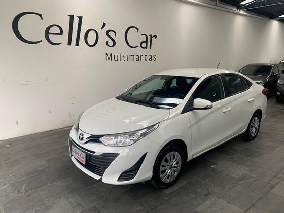 TOYOTA YARIS 1.5 16V FLEX SEDAN XL LIVE MULTIDRIVE TOYOTA YARIS 1.5 16V FLEX SEDAN XL LIVE MULTIDRIVE